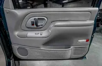 1995-Chevrolet-K1500-Emerald Green Metallic-223119-47.jpg